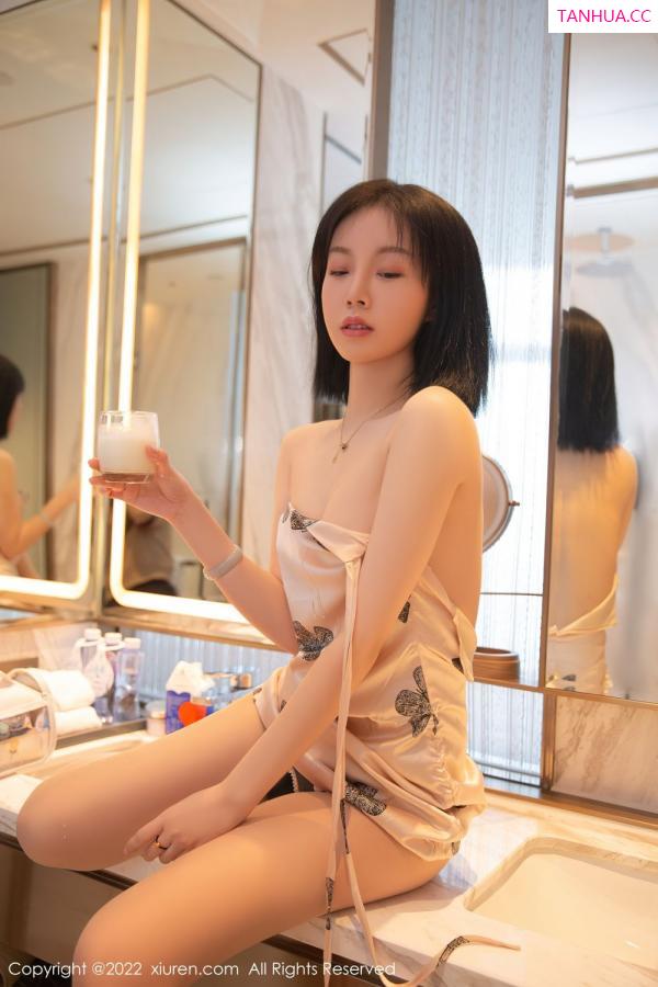 一颗甜蛋黄a  [XiuRen]高清写真图 2022.02.24 No.4635 一颗甜蛋黄a第22张图片